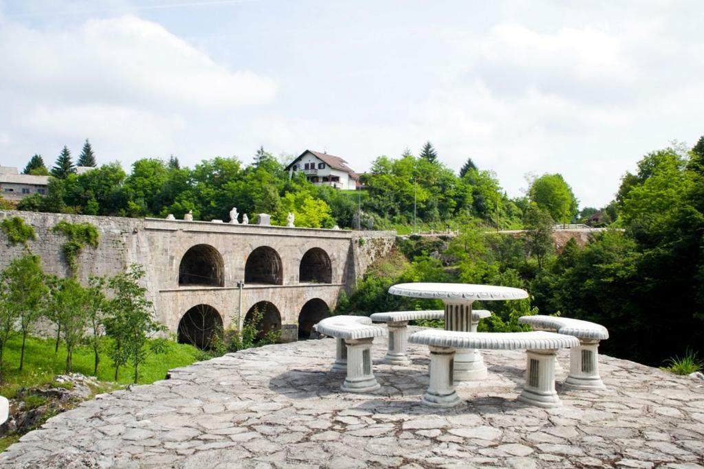 Apartman Nino Tounj Bagian luar foto